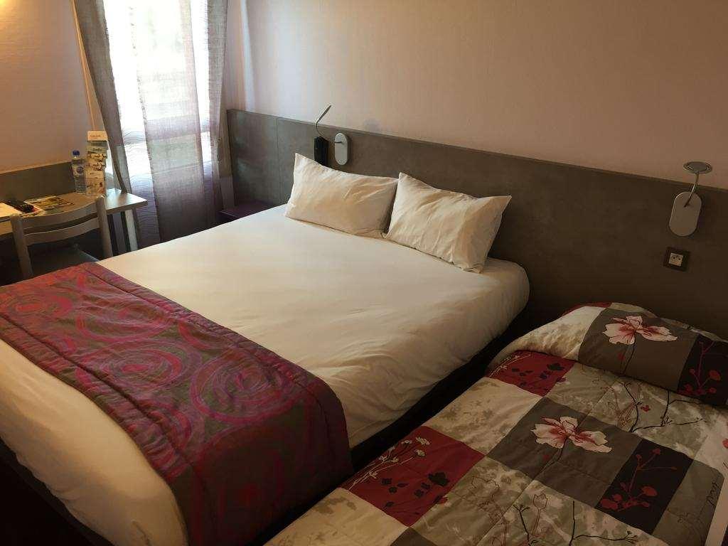 Brit Hotel Les Evens Saint-Saturnin  Cameră foto