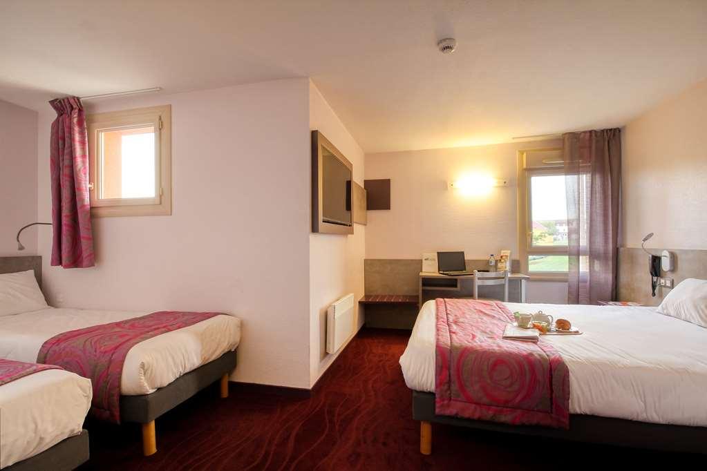 Brit Hotel Les Evens Saint-Saturnin  Cameră foto